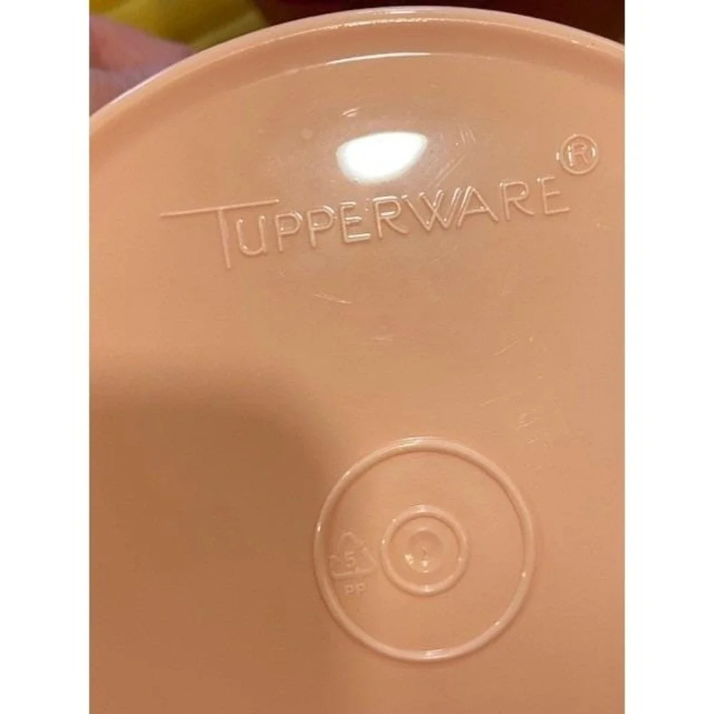 Tupperware Servalier Canister Set 4pc Sunburst Lids Peach Coral Maroon 810-17